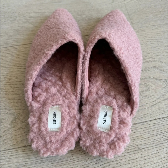 Birdies the Lark Pink Faux Shearling Slides, 7.5 - Picture 2 of 6